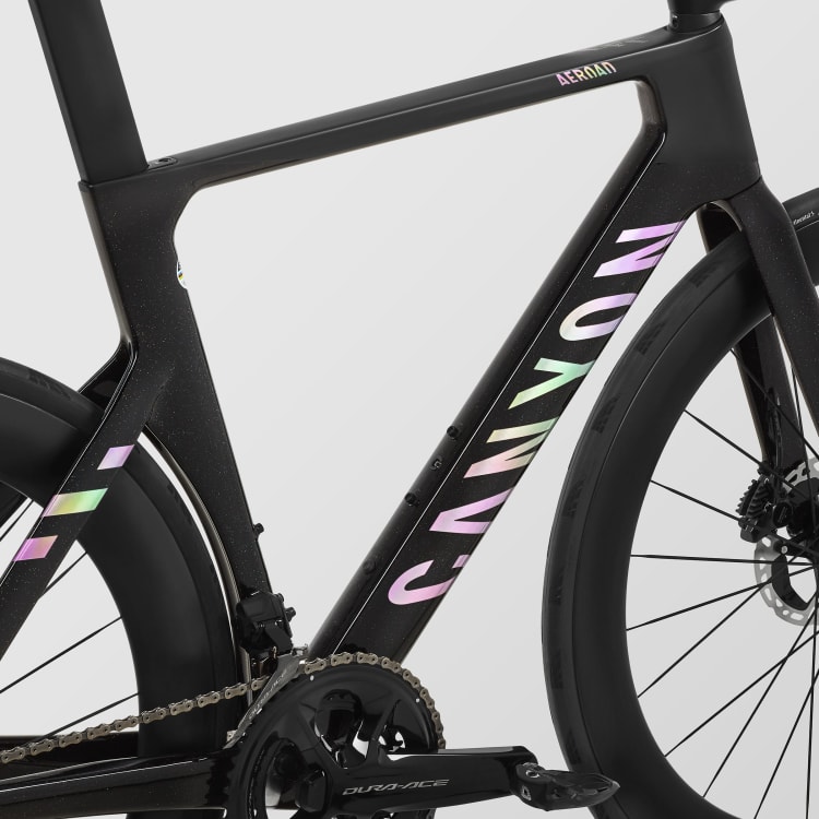 Aeroad CFR Cosmos