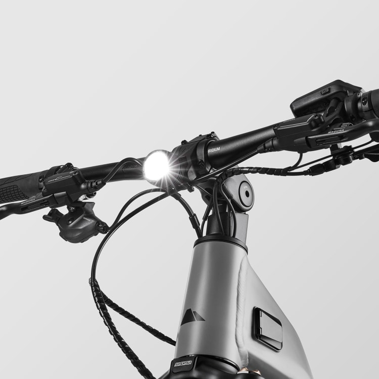 Pathlite:ON 8 SUV step-through