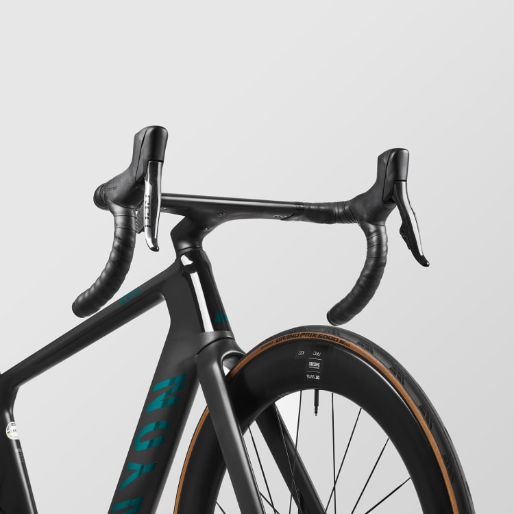 Aeroad CFR AXS