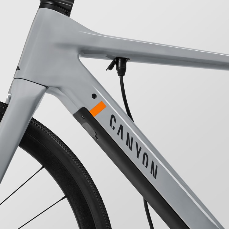 Roadlite:ONfly CF 9 LTD