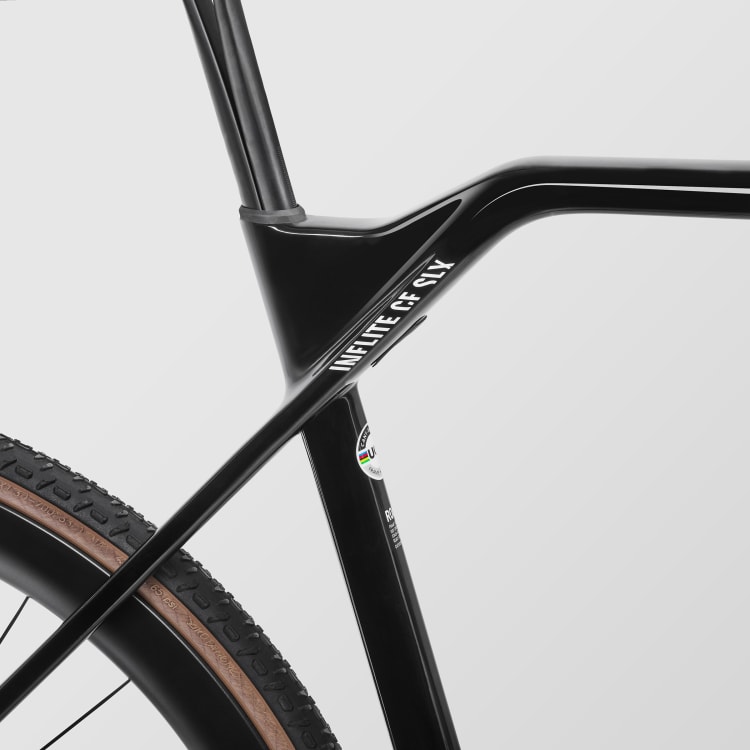 Inflite CF SLX 8