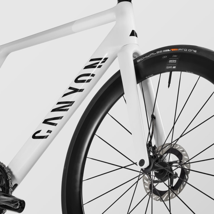 Ultimate CF SLX 9 Di2 Aero