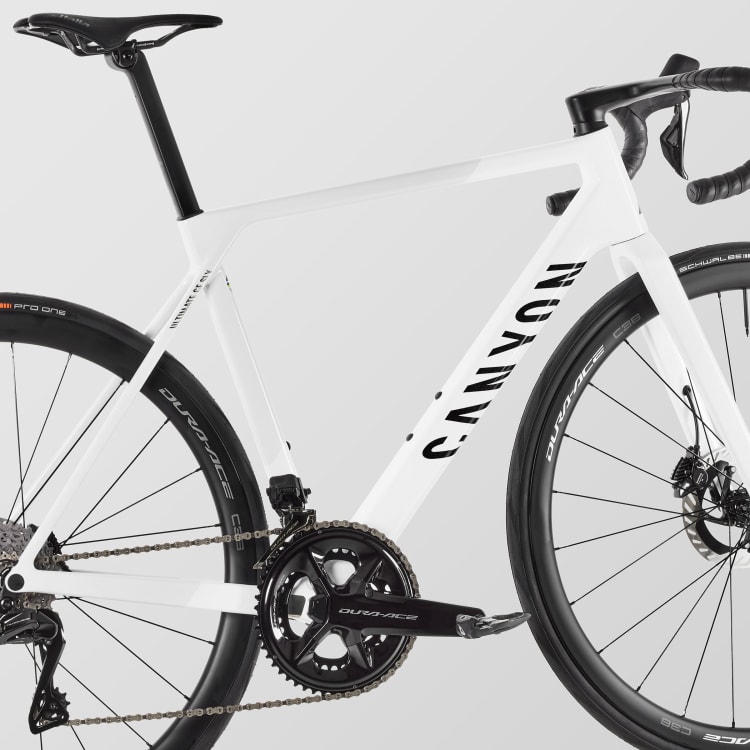 Ultimate CF SLX 9 Di2