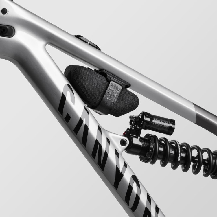 Spectral CF 8 K.I.S.