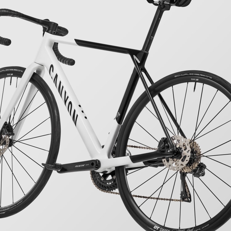 Ultimate CF SL 7 Di2