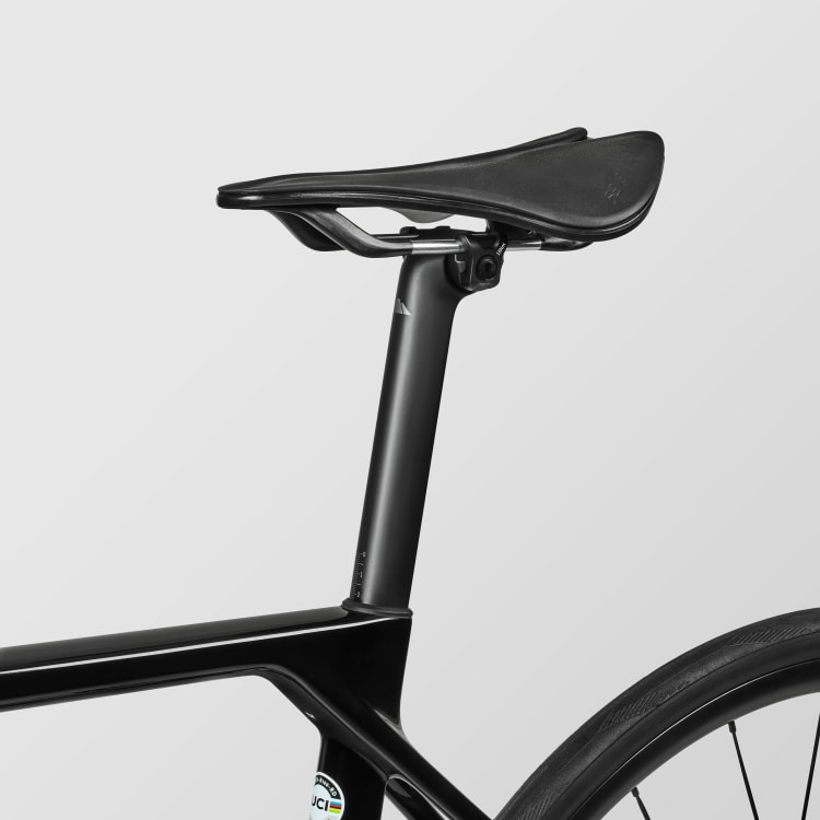 Ultimate CF SL 7 Di2