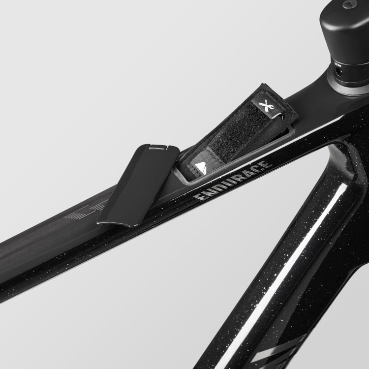 Endurace CFR AXS