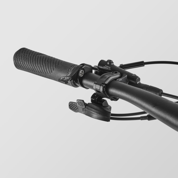 Lux Trail CF 6
