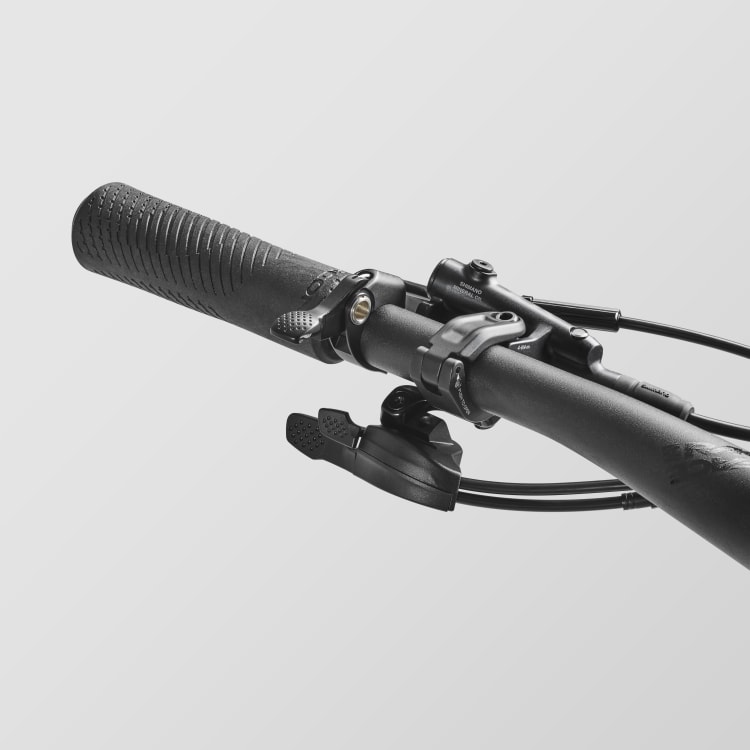 Lux Trail CF 6