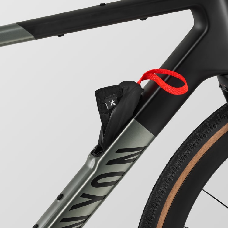 Grail CF SLX 9 AXS