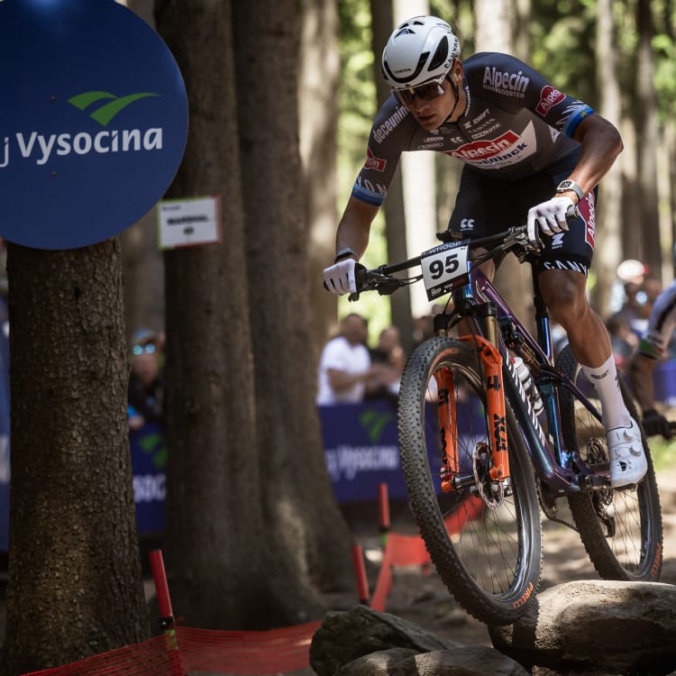 Lux World Cup CFR Di2