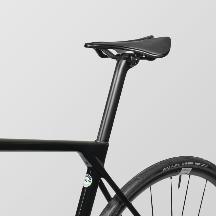 Ultimate CF 7 Di2