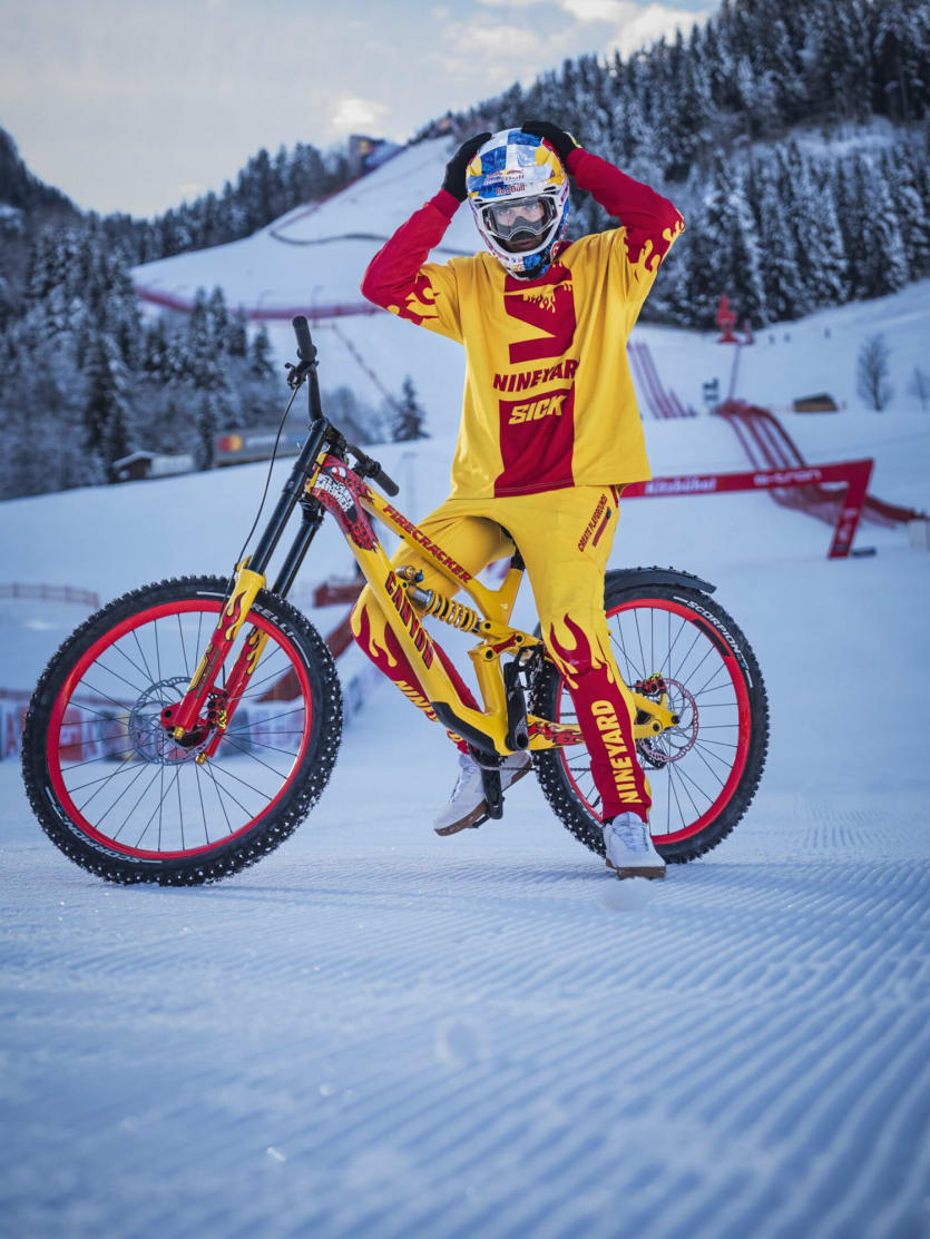 Fabio Wibmer Torque CF Firecracker