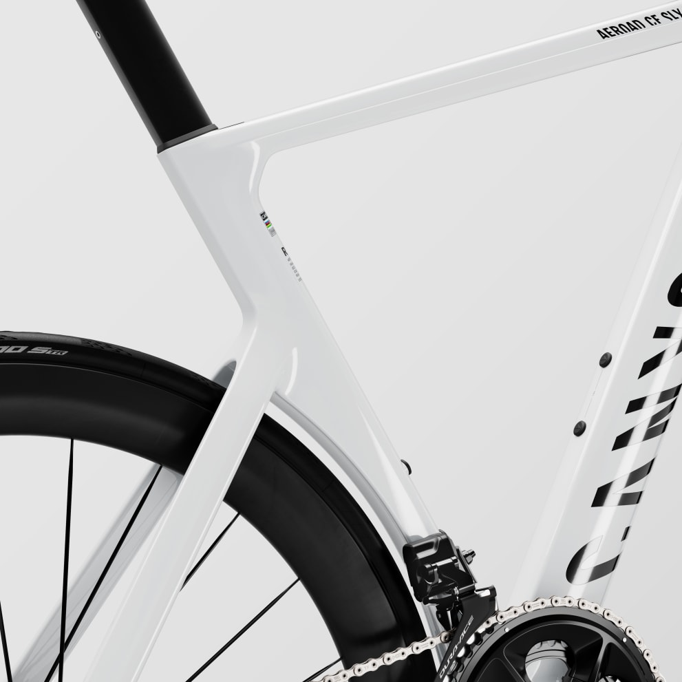 Canyon Aeroad CF SLX 9 Di2 15